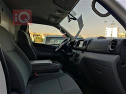 Nissan Urvan